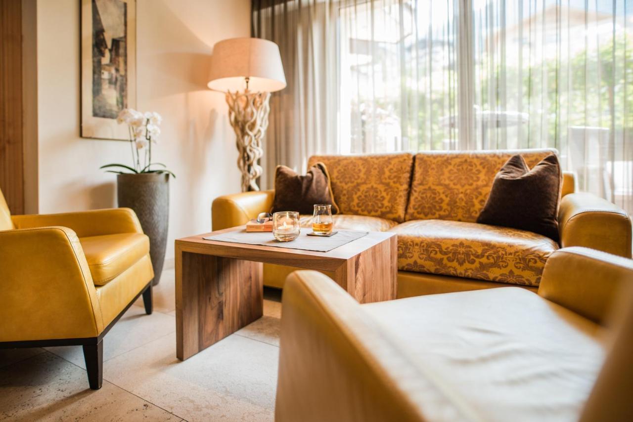 Hotel Resmairhof Schenna Luaran gambar